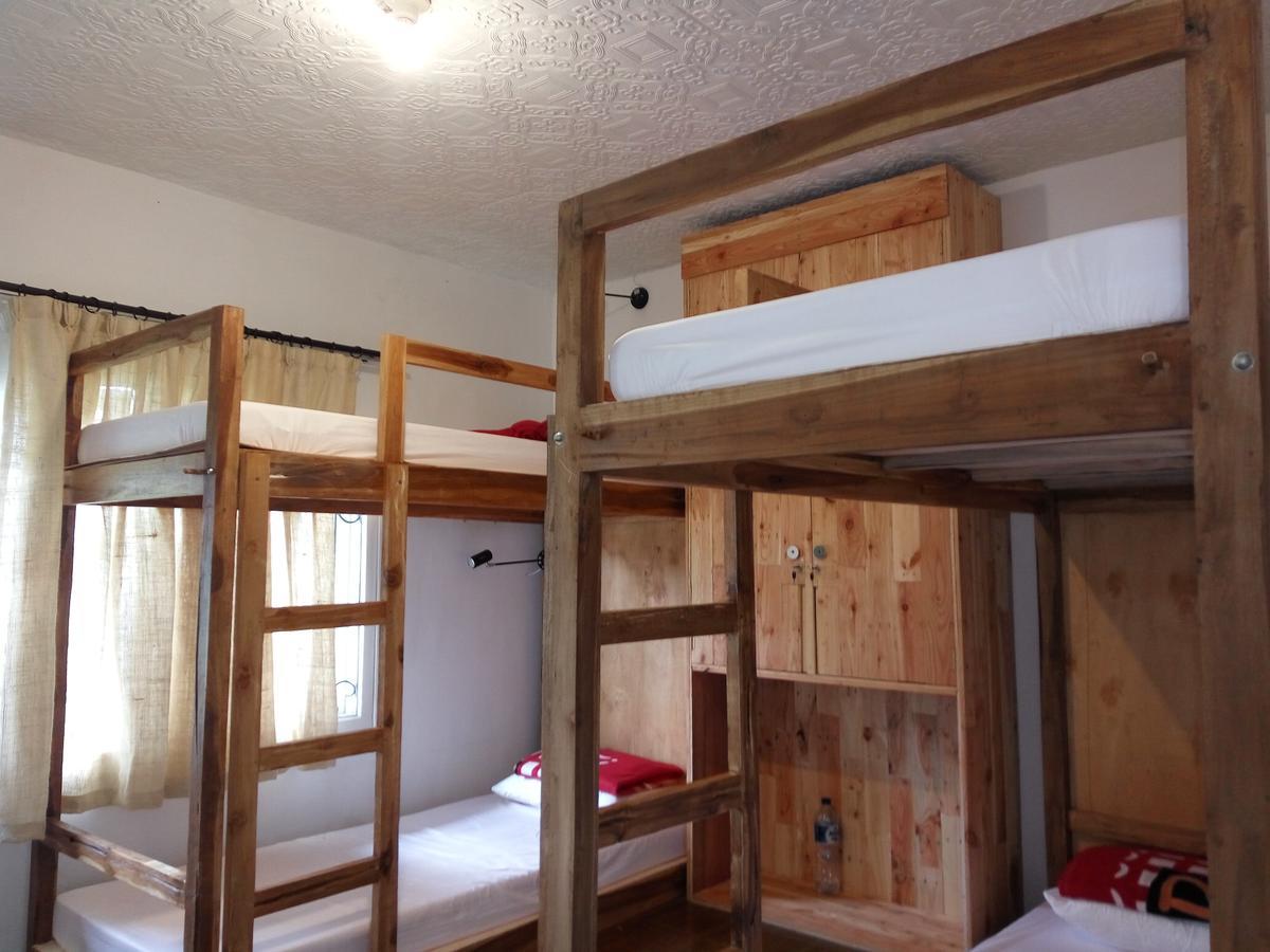 Diyeng Tani Jiwo Hostel מראה חיצוני תמונה