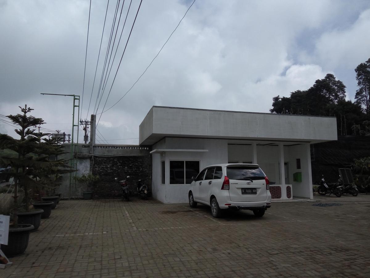 Diyeng Tani Jiwo Hostel מראה חיצוני תמונה