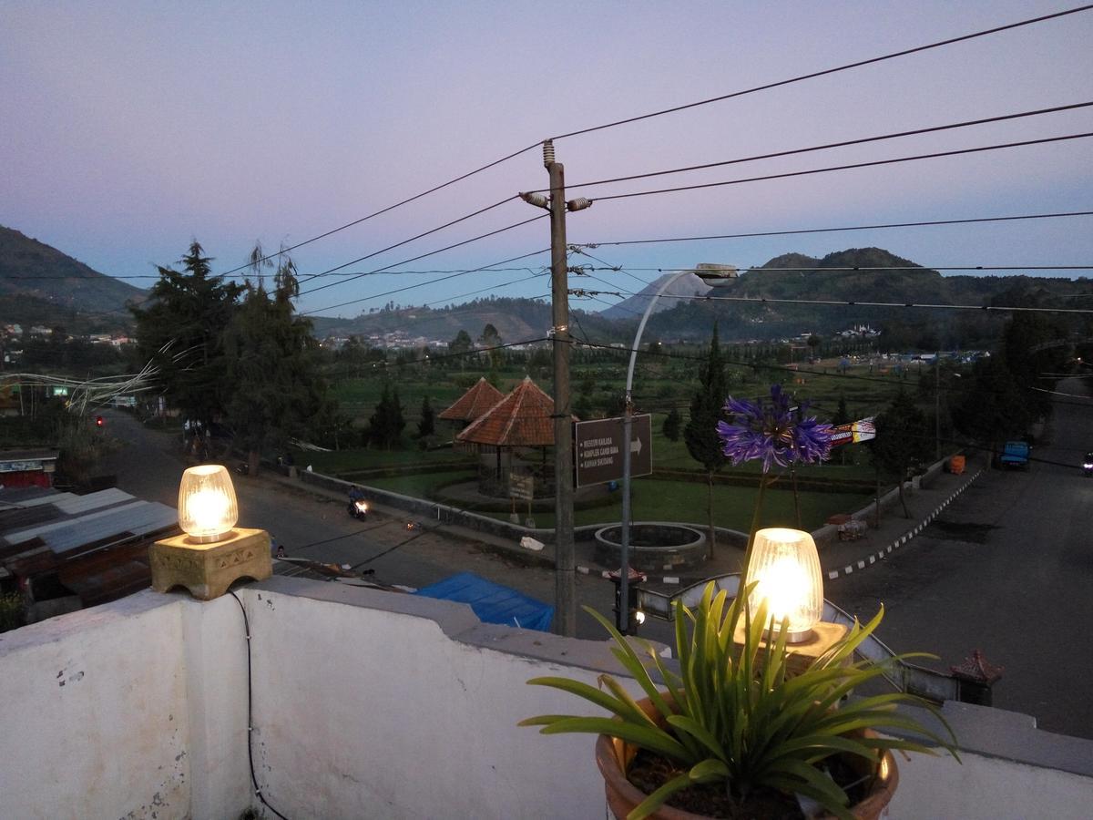 Diyeng Tani Jiwo Hostel מראה חיצוני תמונה