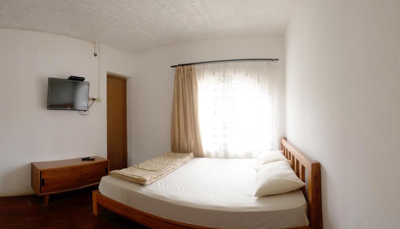 Diyeng Tani Jiwo Hostel מראה חיצוני תמונה