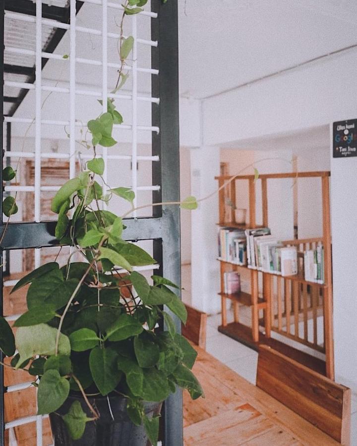 Diyeng Tani Jiwo Hostel מראה חיצוני תמונה