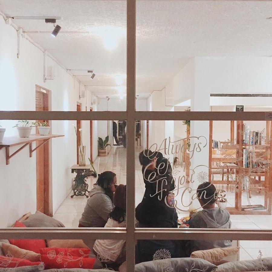 Diyeng Tani Jiwo Hostel מראה חיצוני תמונה