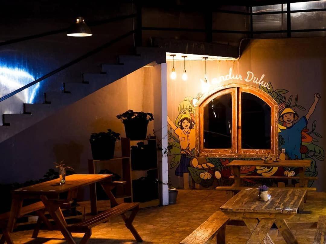 Diyeng Tani Jiwo Hostel מראה חיצוני תמונה
